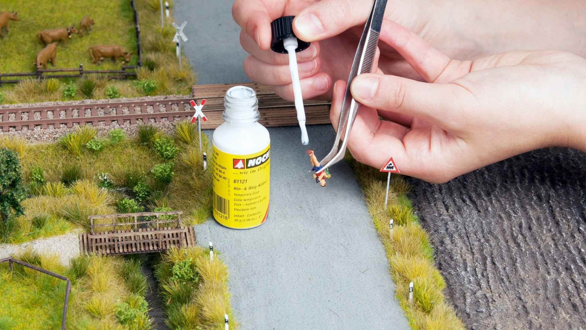 NOCH 61121 Hin- & Weg-Kleber